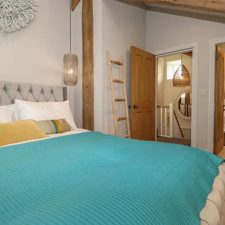 Holiday home Old Watermill